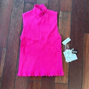bar III Tank Top